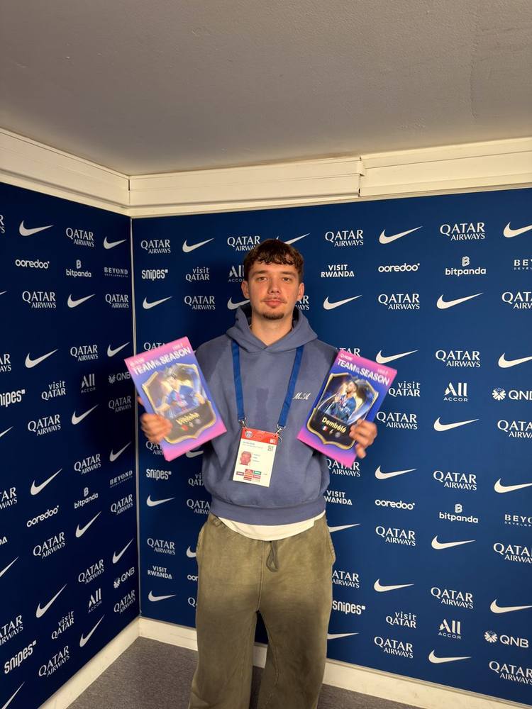 Daniel in the press area